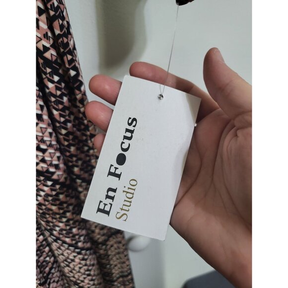 EN FOCUS STUDIO Women's SZ 12 Faux Wrap Dress 3/4 Sleeve NWT Geometric Print - Picture 6 of 9